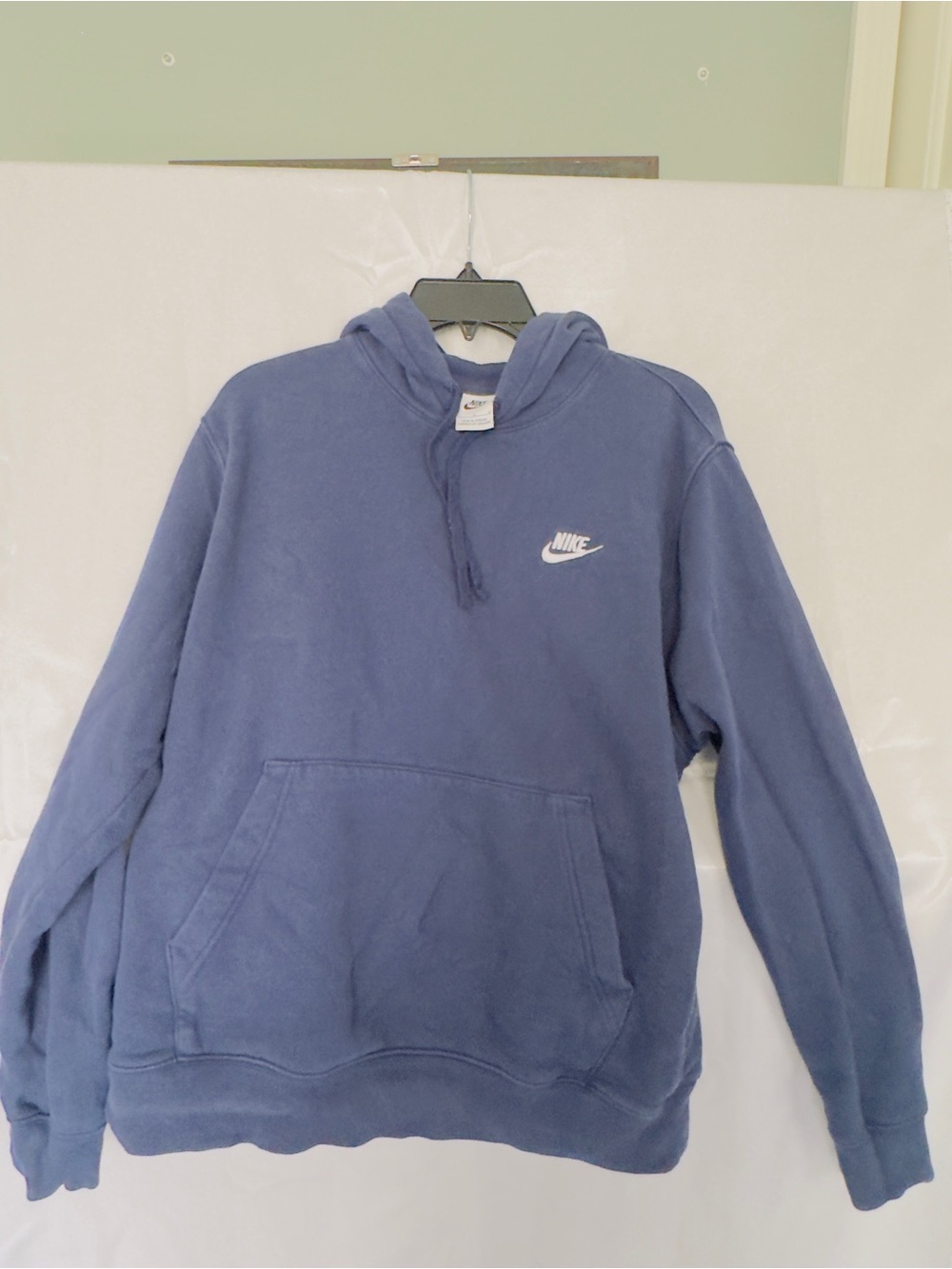 Nike Men's Navy Crewneck Pullover Hoodie